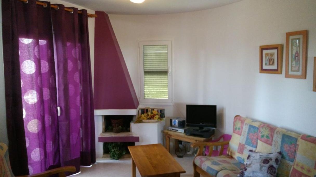סיוטאדלה Precioso Apartamento Al Lado De Bonita Cala מראה חיצוני תמונה